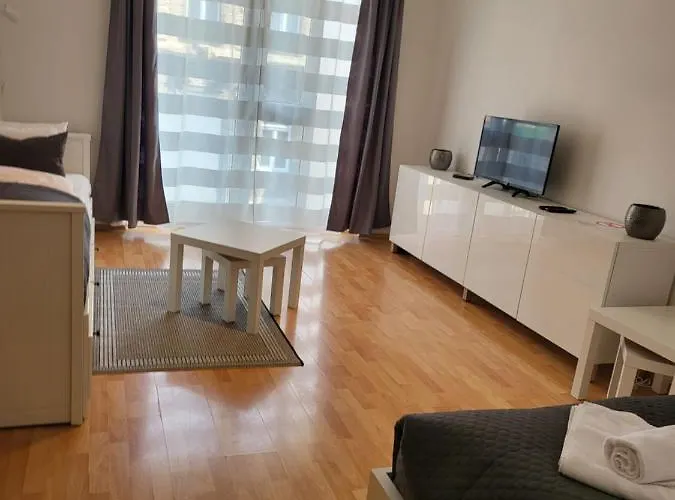 Hi Downtown A513 Apartment Budapest