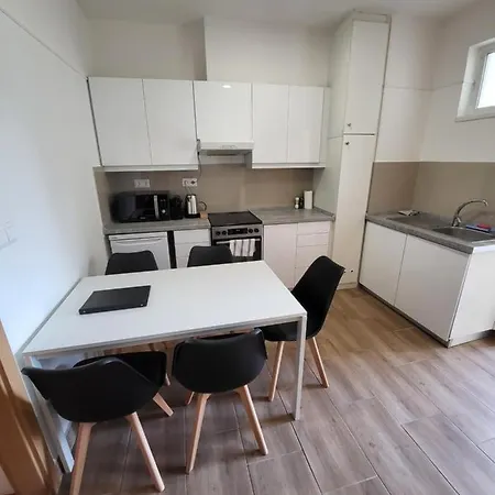 Hi Downtown A513 Apartment